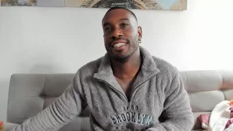 Snapshot of tyron_rulers chatting on October 12, 12:20 pm Dvid Rullers online show from October 12, 12:20 pm