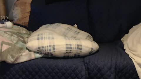 Helena and Tyson online show from April 12, 3:21 am