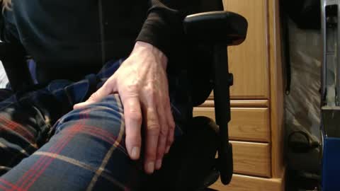 Helena and Tyson online show from February 24, 3:31 pm