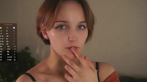 Lili online show from February 22, 4:42 pm