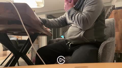 ueberdruck01 online show from November 24, 12:31 am