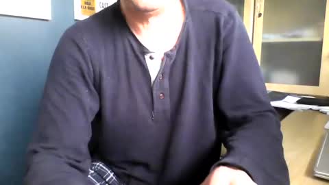 mark online show from February 23, 11:22 am