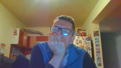 ulmeni4 online show from March 27, 8:10 pm