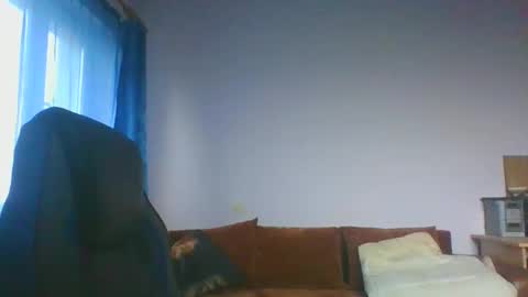 ulmeni4 online show from November 15, 2:29 pm