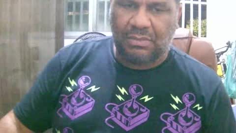 ulmo_br online show from October 27, 12:32 am