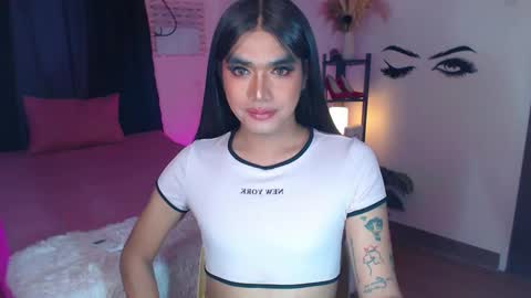 Alex online show from February 1, 9:19 pm