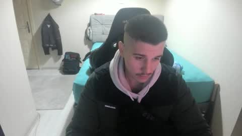 hi im mike tyson -  online show from November 15, 9:38 pm