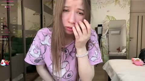 unarks online show from May 8, 4:01 pm