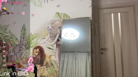 unarks online show from March 7, 6:08 pm