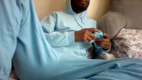 uncircumcise30 online show from May 25, 1:28 pm