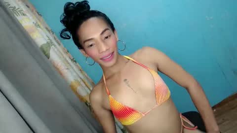 LOVELY JANE online show from November 8, 9:23 am