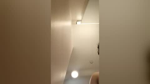 uncut_widda_bigbutt online show from July 16, 9:39 pm