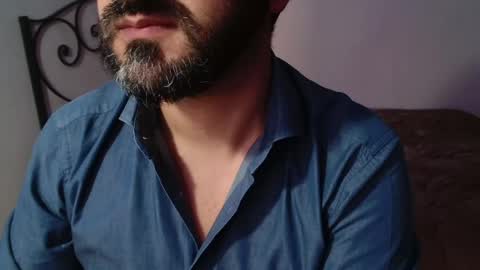 Giov online show from April 15, 8:20 pm