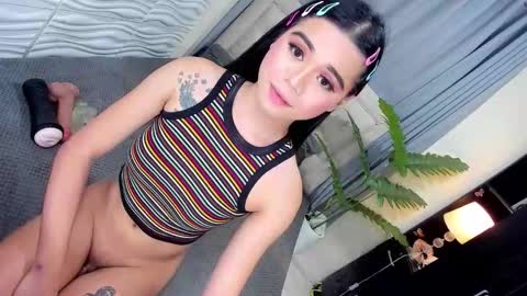 unforgetableasiancock online show from December 22, 12:06 am