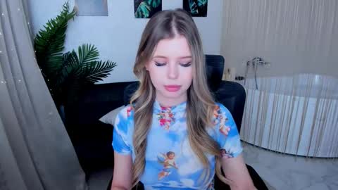 Alice online show from September 28, 6:28 pm