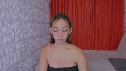 Rhian online show from February 19, 3:33 pm