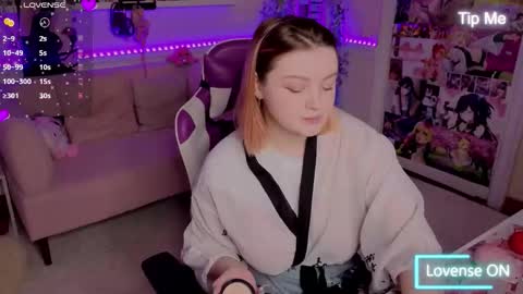 Unholy Lady online show from February 22, 6:39 am