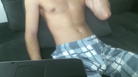 uniqueboy22 online show from March 20, 9:25 am