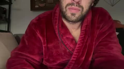 universalstudihoes online show from January 4, 10:49 am