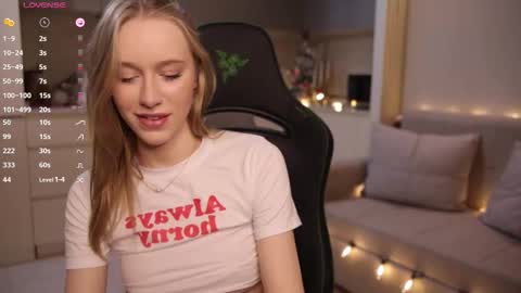 UnnaBella online show from January 9, 7:19 pm