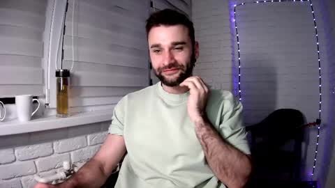 SlavaVibes online show from April 20, 7:50 pm