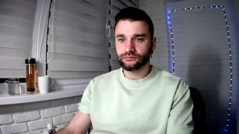 SlavaVibes online show from April 18, 7:18 pm