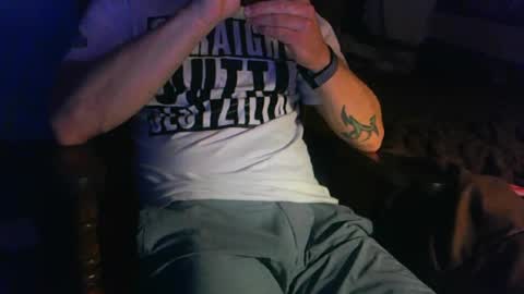 untouchableace84 online show from June 25, 4:53 am