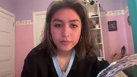 Snapshot of upaydahlia chatting on March 12, 10:28 pm findom goddess dahlia  online show from March 12, 10:28 pm