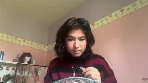 Snapshot of upaydahlia chatting on October 2, 5:34 pm findom goddess dahlia  online show from October 2, 5:34 pm