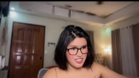 ur_bombshellpatty online show from July 9, 7:51 pm