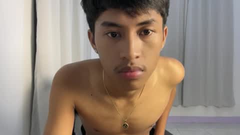 ur_fuckerbttm online show from October 23, 3:02 pm