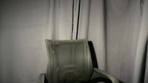 ur_fuckerbttm online show from October 6, 9:43 pm