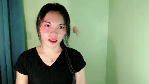 QUEENSY online show from March 1, 8:02 am