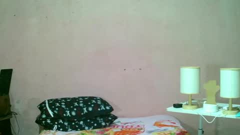 ur_sexybabe_ehra online show from February 8, 4:57 pm