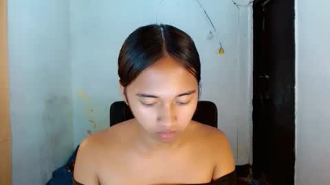 Ellie online show from March 27, 8:26 am