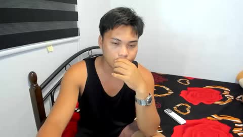 urasian_ajie online show from April 15, 5:05 pm