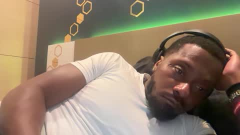 urbandick5 online show from February 20, 9:11 am