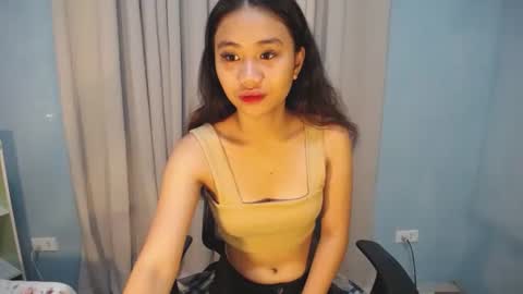 Urbbgurl lynxx  online show from October 5, 5:27 am