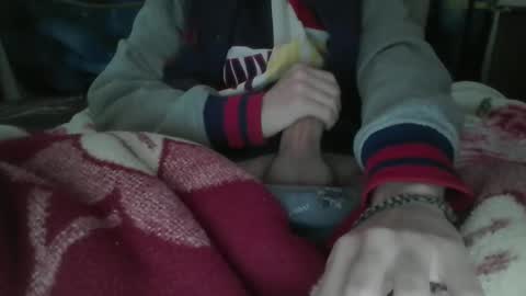 urbestlicker online show from December 19, 10:33 am