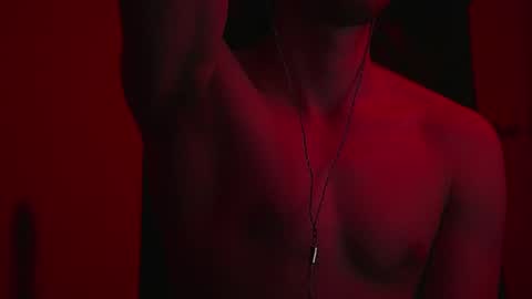 urboytoy_512 online show from March 11, 7:57 am