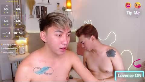 rose and khristine online show from October 14, 1:25 pm