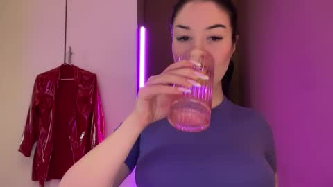 Margo online show from November 17, 8:50 am