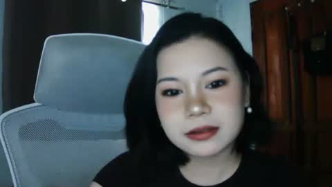 urdirty_slut_rebecca online show from April 11, 12:15 am