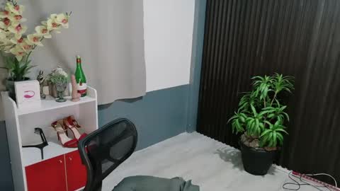 Rianne online show from January 6, 5:50 pm