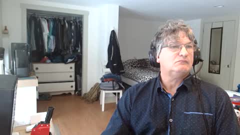Gregor online show from February 3, 3:38 pm