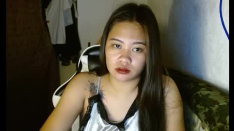 urfynestasian online show from January 5, 4:04 am