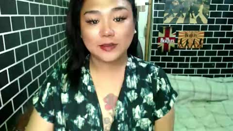 Dimple online show from October 1, 9:35 pm