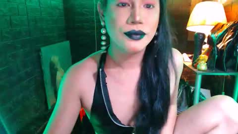 queen norelle online show from February 15, 9:57 pm