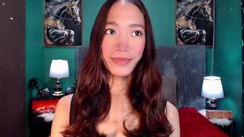 urhot_athena online show from April 29, 10:53 am