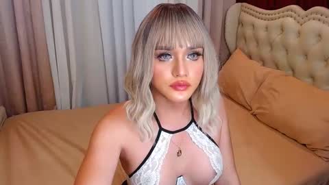 cassie online show from March 6, 10:47 pm